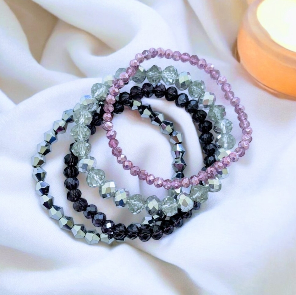"Nancy"Bracelet Set - Picture 2 of 8